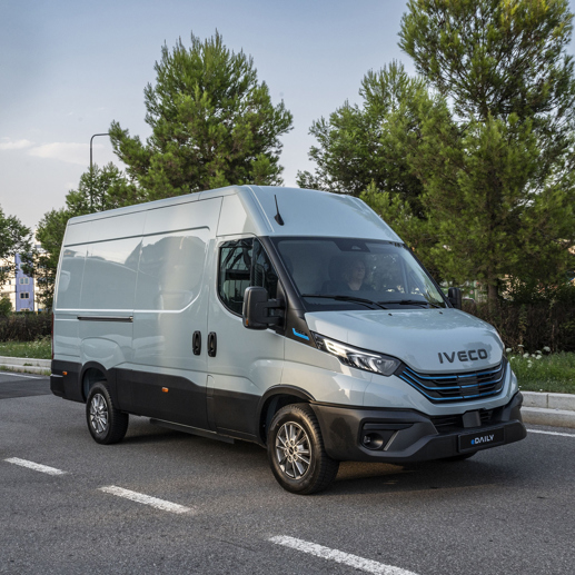 Vooruitstrevende IVECO eDaily wint 'Electric Van Breakthrough of the Year' Award